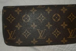 @#@!@ TODAY ONLY !! Louis Vuitton Zippy wallet